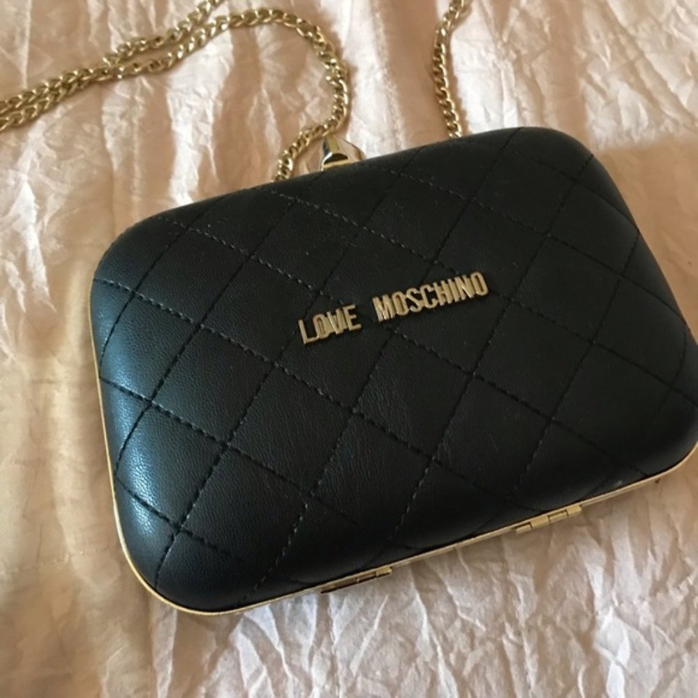 MOSCHINO CLUTCH
